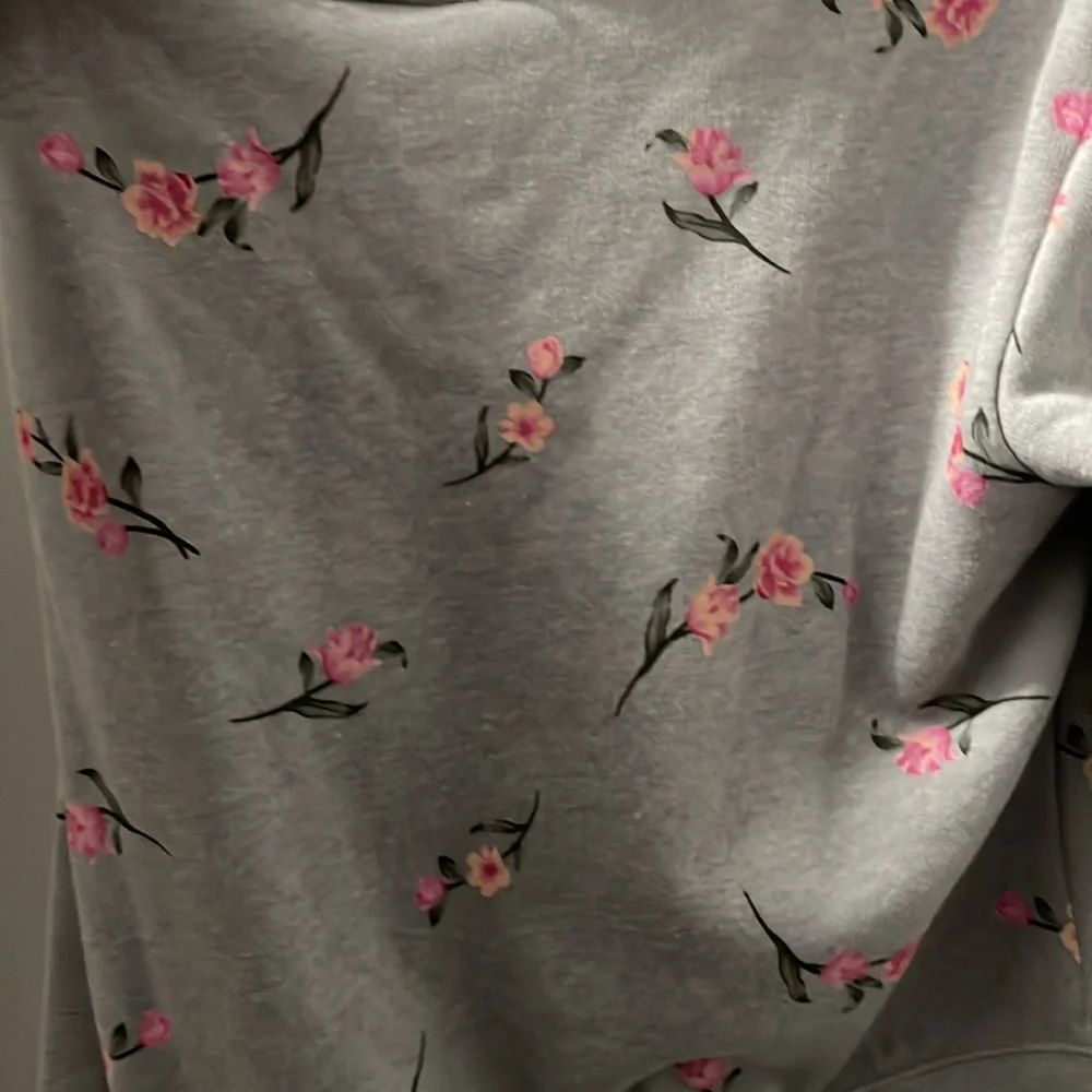 Vs pink floral sweatshirt - Picture 4 of 5